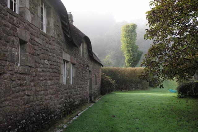 Gites Du Gohic - L'Ecurie Quistinic Exterior photo